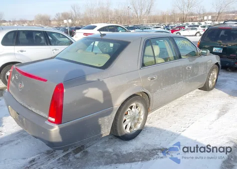 2006 Cadillac Dts Standard from USA, damaged, VIN 1G6KD57Y26U237325